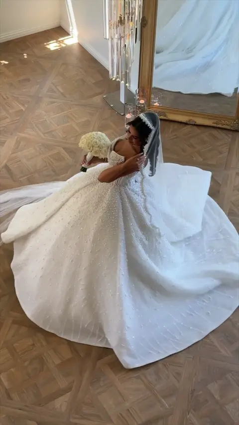 the dress, moments before, melbourne